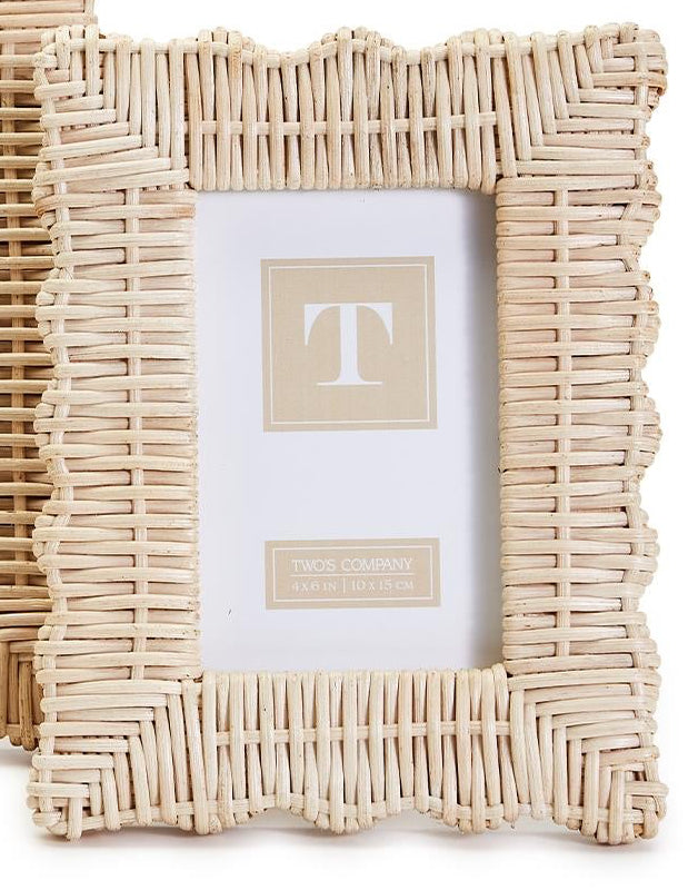 SMALL WICKER FRAME