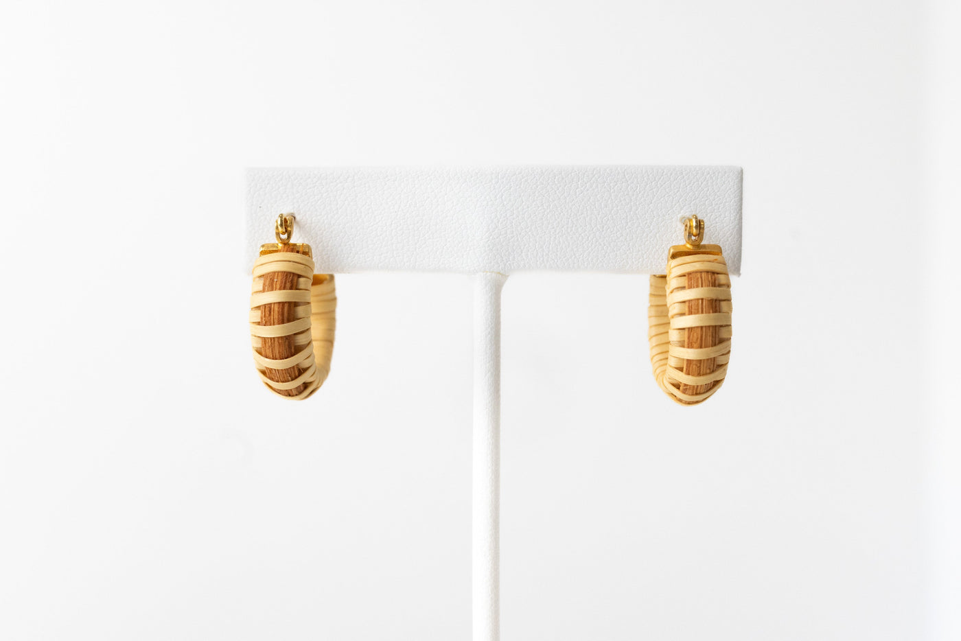Single Stave Nantucket Basket Earrings