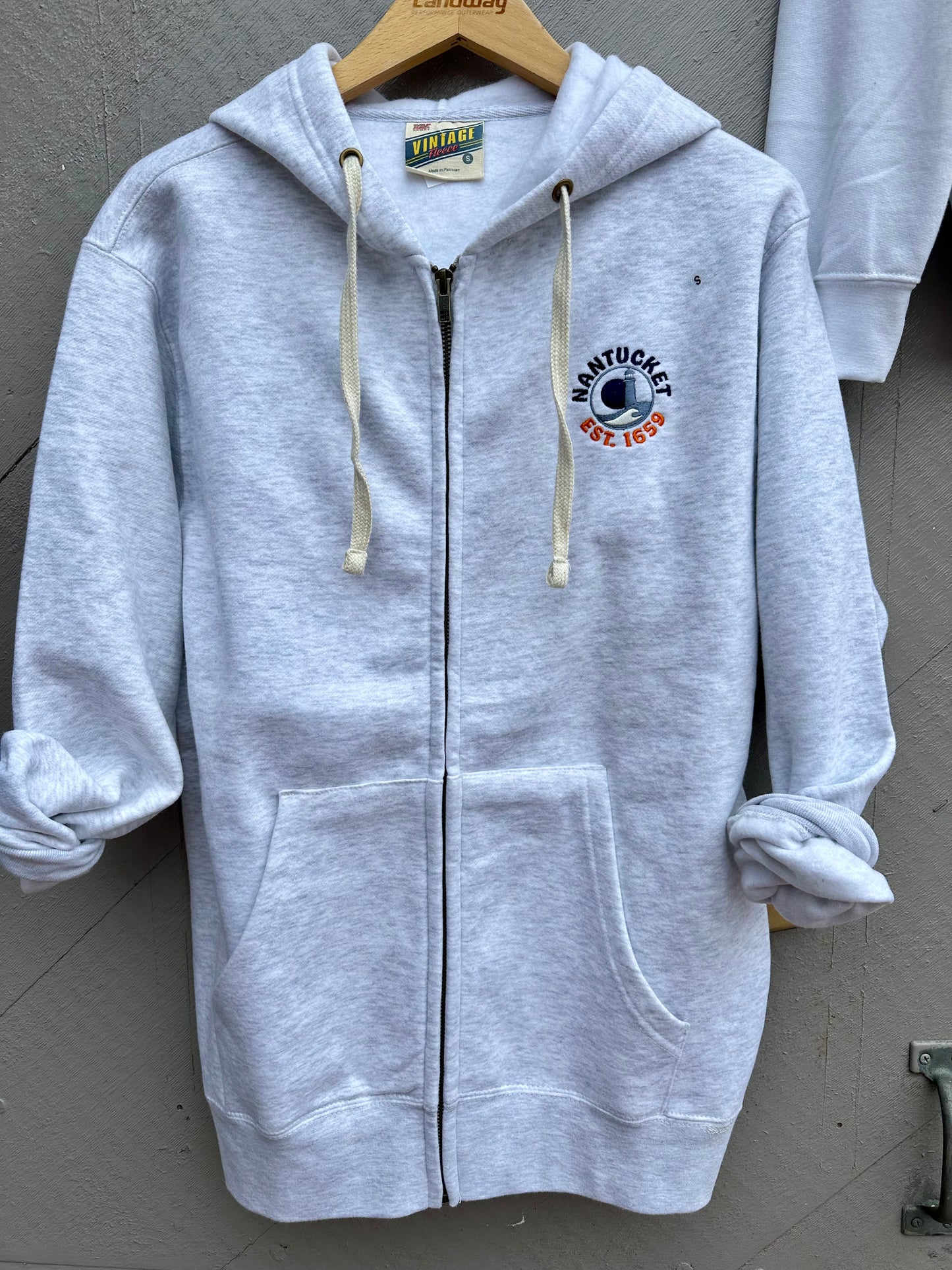VINTAGE FLEECE FULL ZIP WITH NANTUCKET