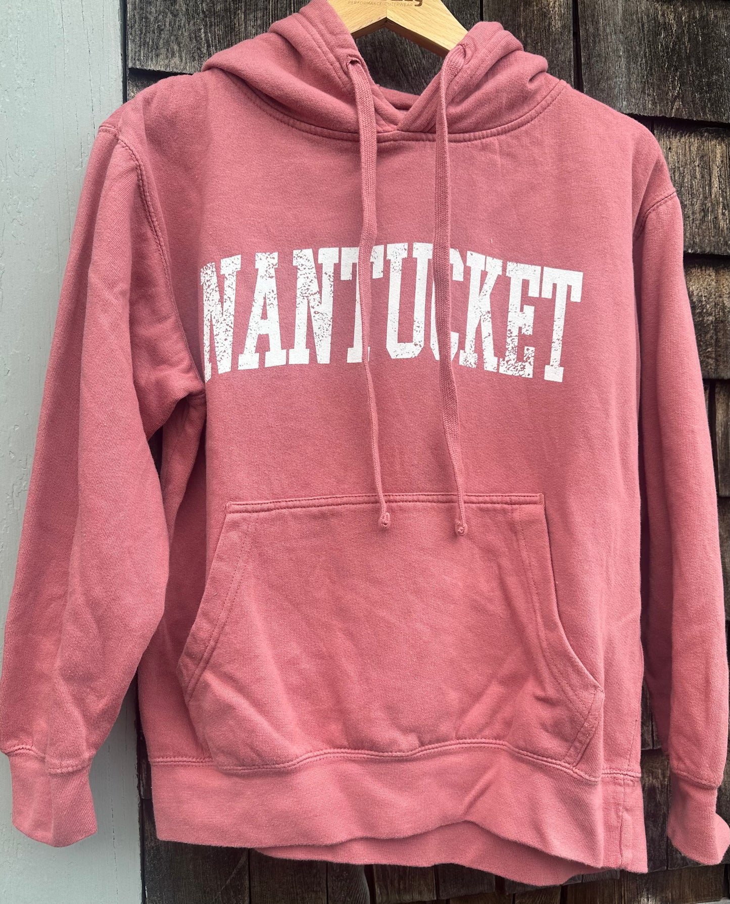 NANTUCKET RED HOODIE