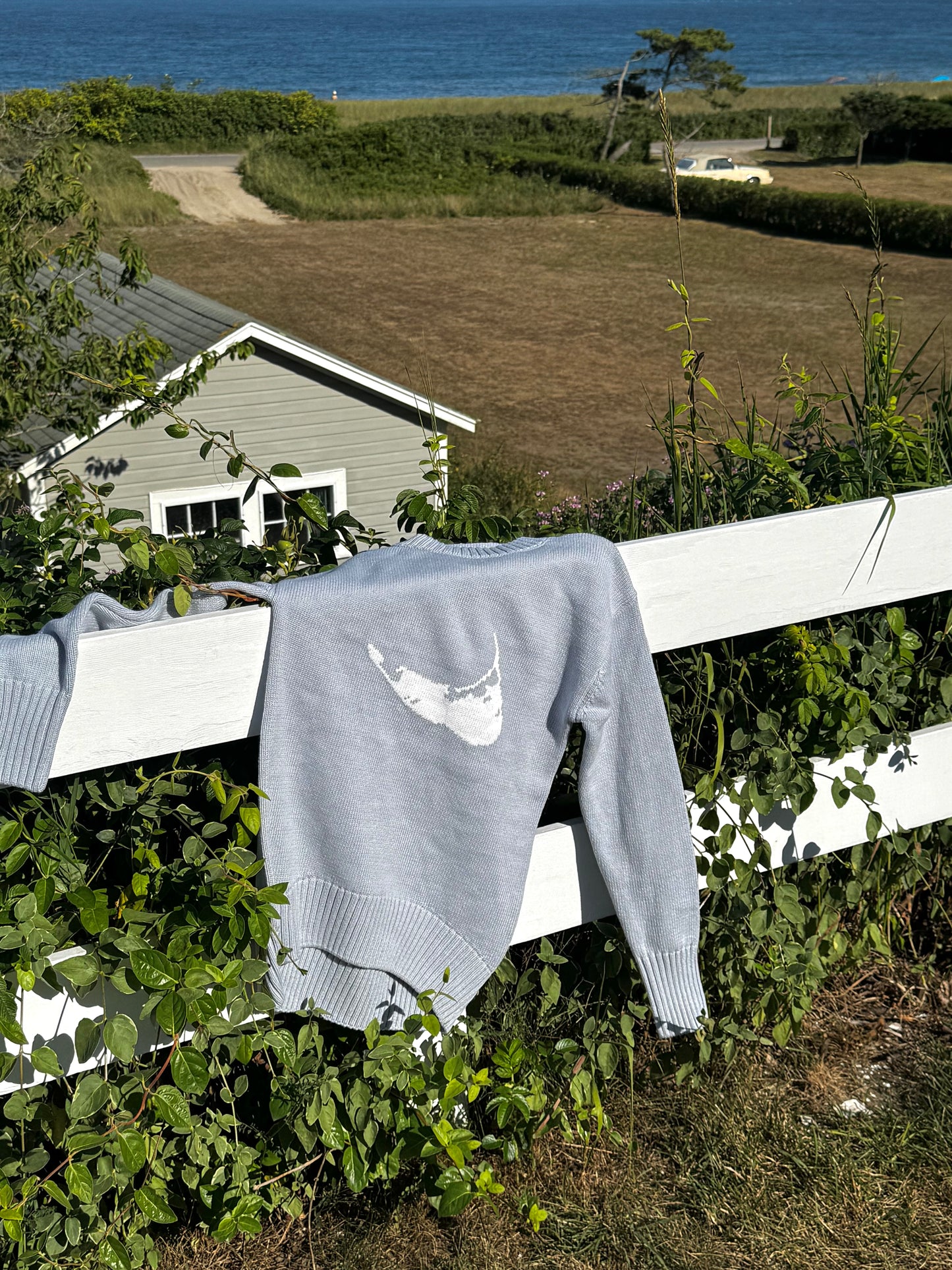 FADED DENIM CREW NECK WITH NANTUCKET MAP