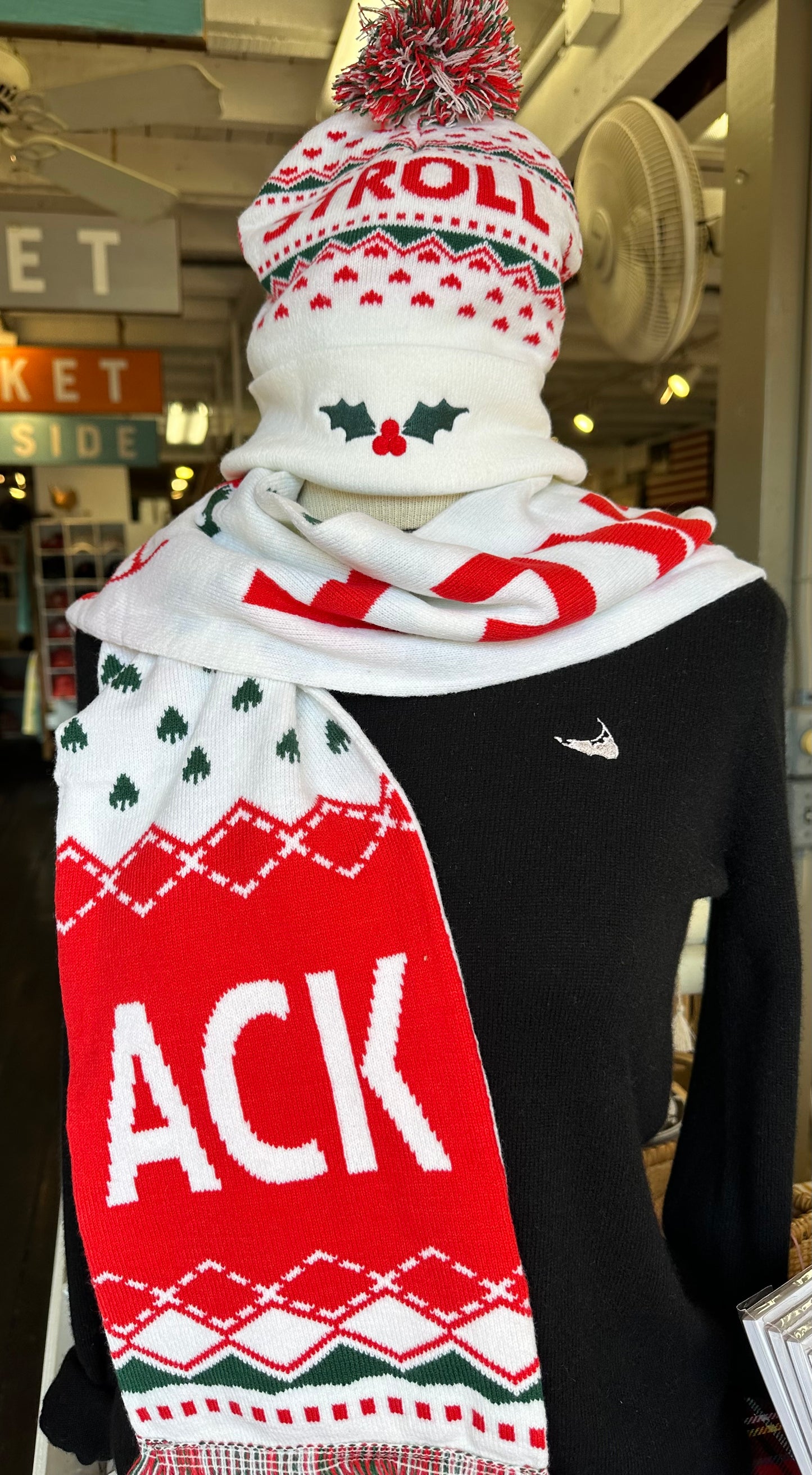 CHRISTMAS NANTUCKET KNIT SCARF