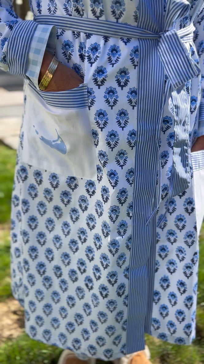 Blue and white flowered robe with light blue map on pocket