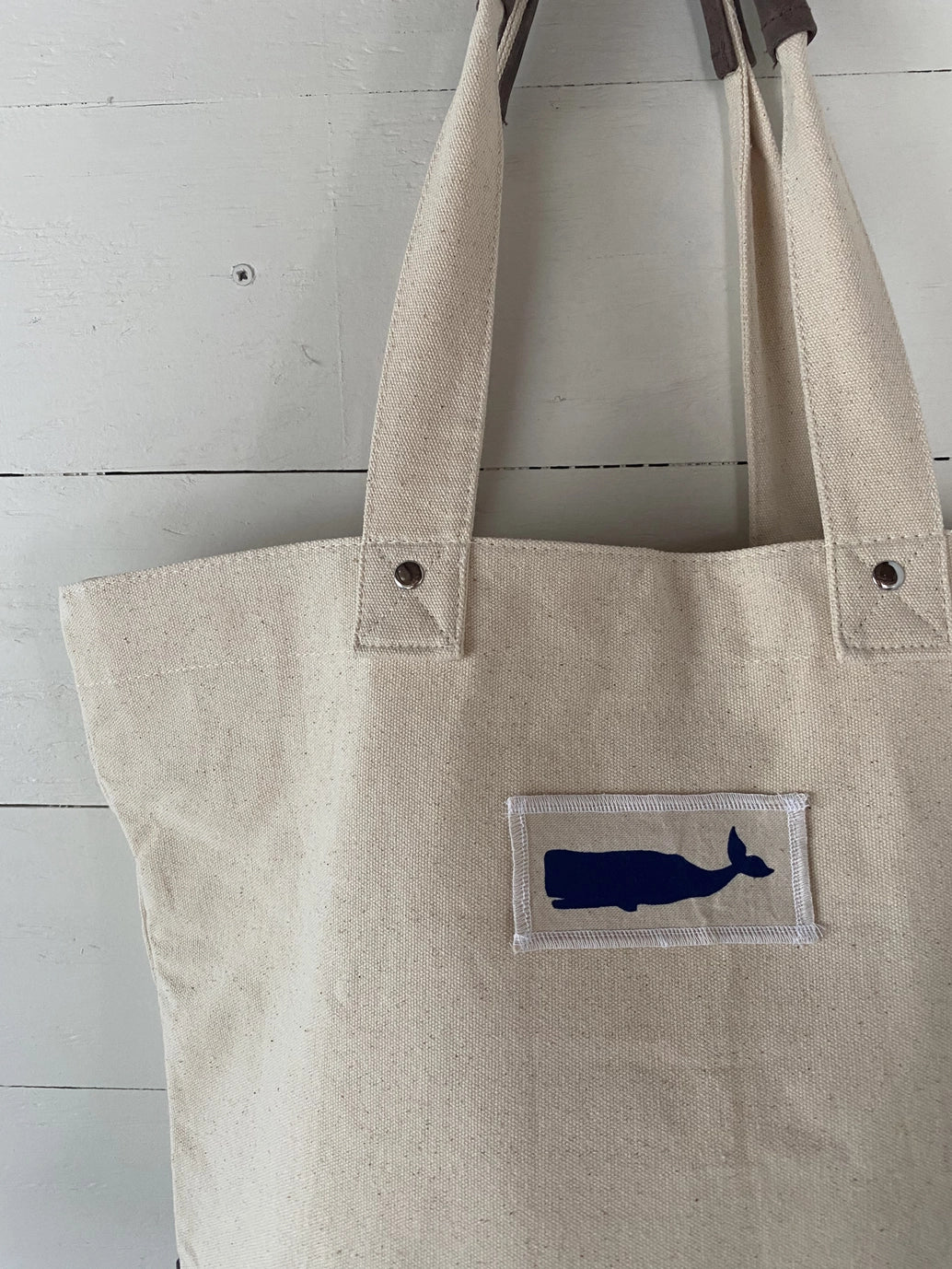 NATURAL WHALE TOTE BAG