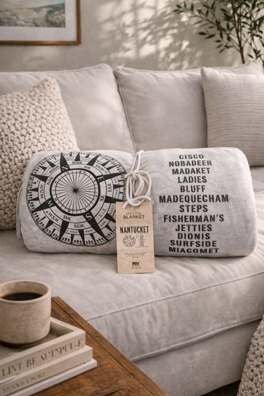 Nantucket Compass Sweatshirt Blanket in Marble Heather
