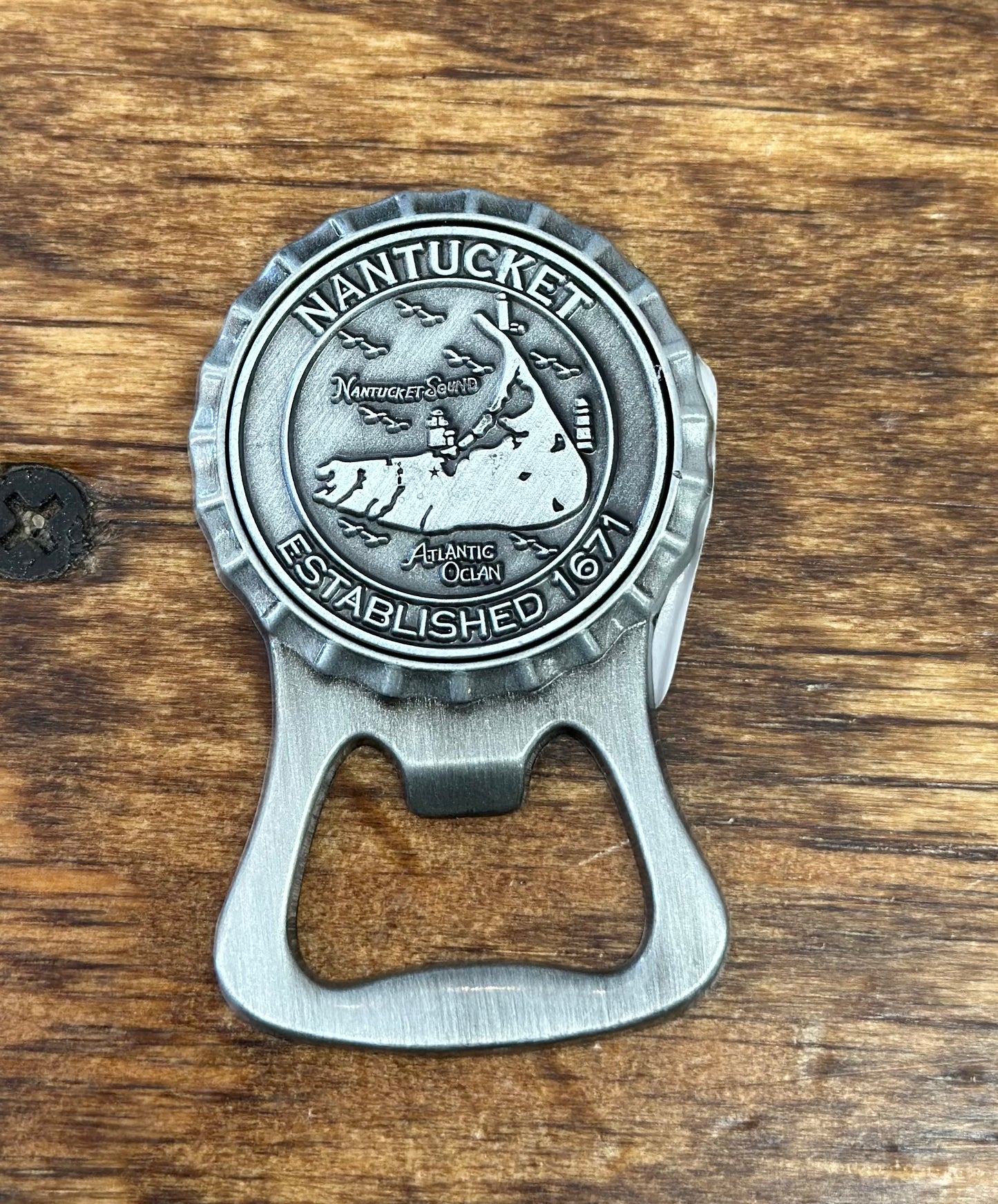 MAGNETIC BOTTLE OPENER WITH NANTUCKET ESTABLISHED