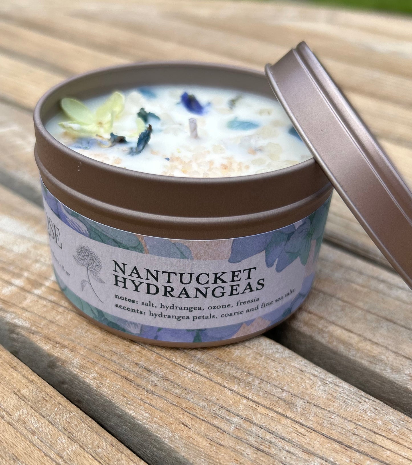 16 OZ NANTUCKET HYDRANGEA CANDLE