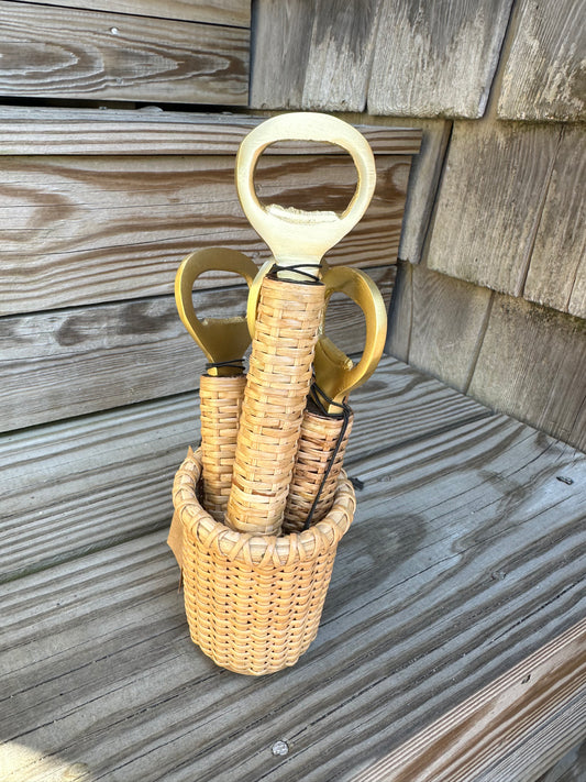 WOOD WOVEN BOTTLE OPENER