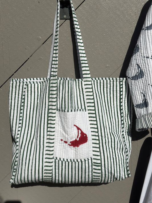 HOLIDAY GREEN TOTE WITH RED MAP