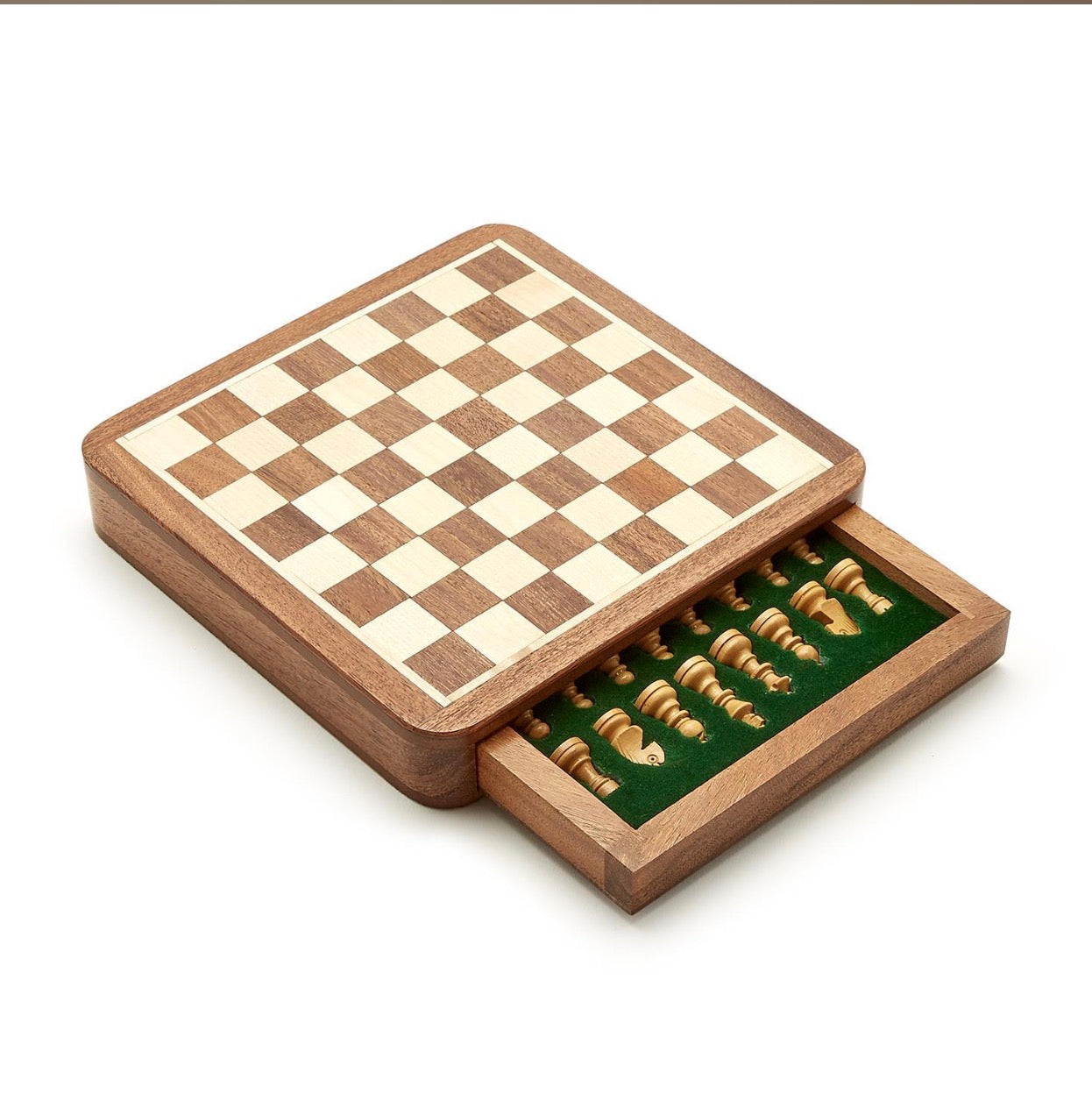 Magnetic Chess set in Hand Crafted Wooden Box