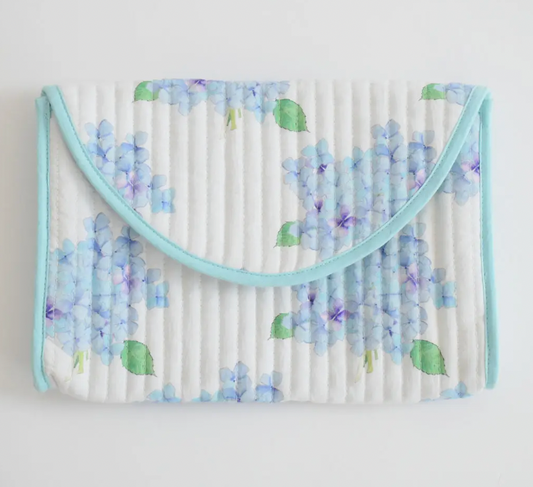 Quilted Hydrangea Clutch