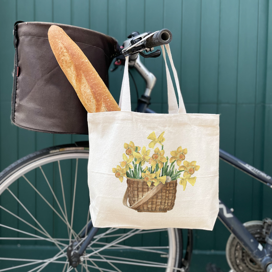 DAFFODILS IN NANTUCKET BASKET SMALL TOTE